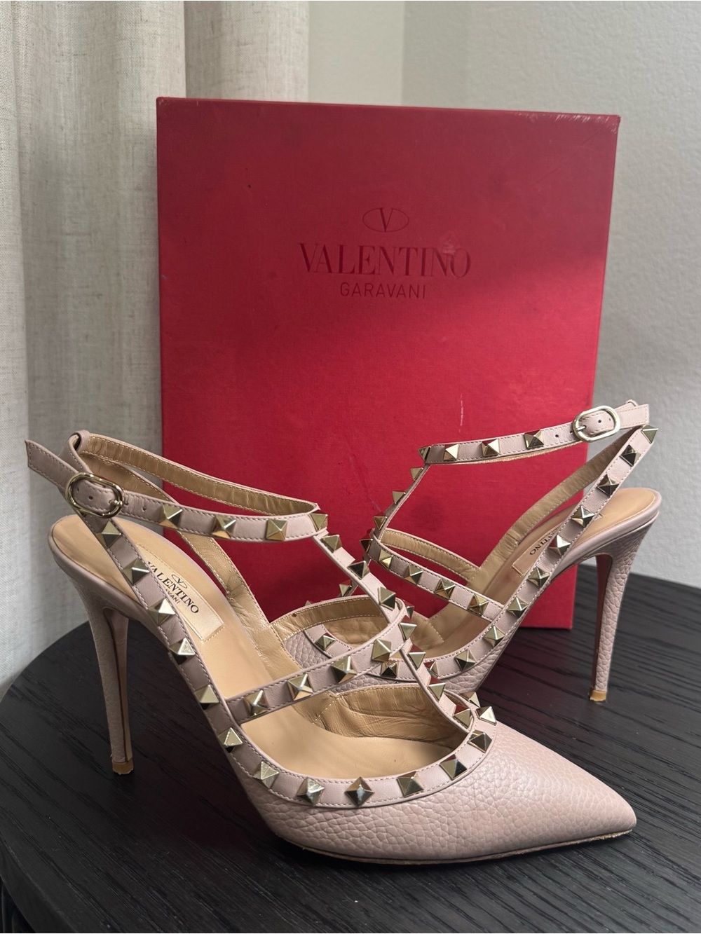 Valentino Garavani Rockstud Caged Pumps Leather Nude 39